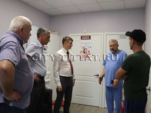 Глава администрации Андрей Ковалев провел выездную встречу по вопросам содержания МКД